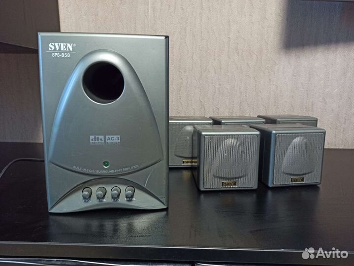 Акустические колонки Sven
