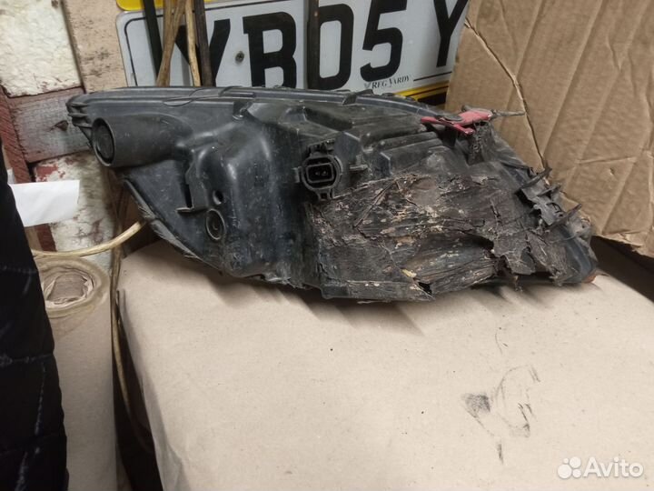 Фара противотуманная левая Opel Astra J