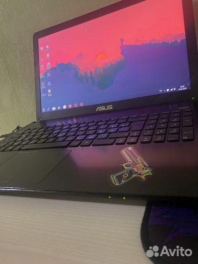 Ноутбук Asus