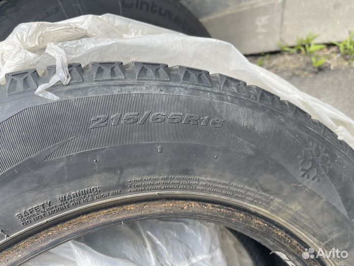 Roadstone Winguard 215/65 R16