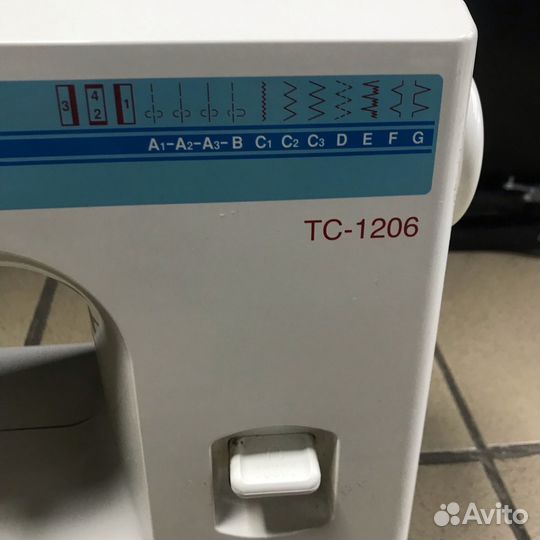 Швейная машина Janome TC 1206