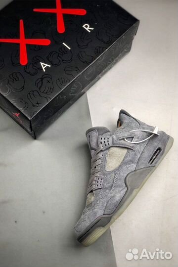 Кроссовки Nike AIR jordan 4 retro kaws