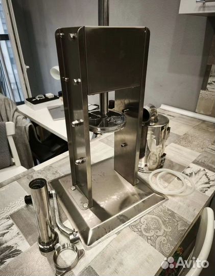 Шприц колбасный вертикальный 3л