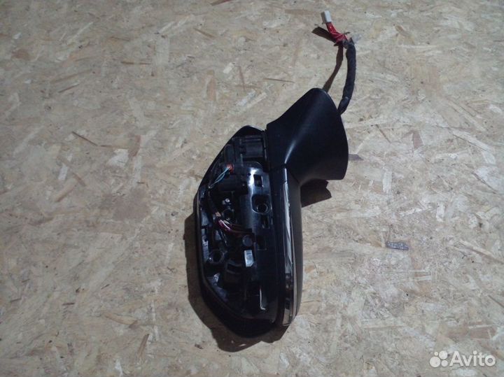 Зеркало правое Toyota Camry V70 13 контактов
