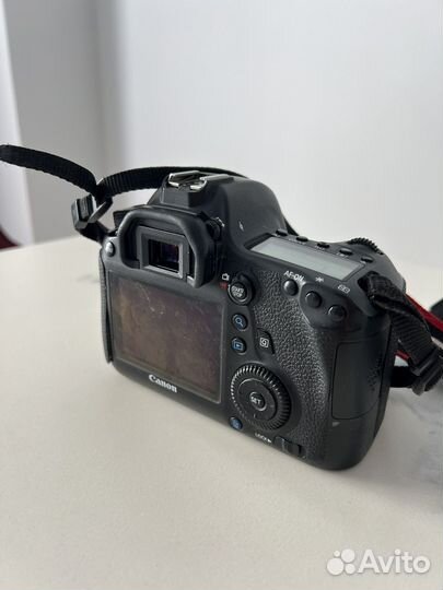 Зеркальный фотоаппарат canon 6d