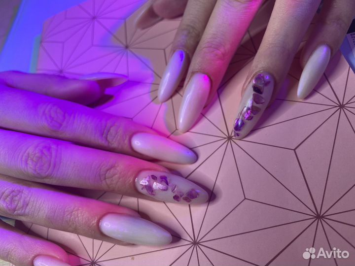 Наращивание ногтей