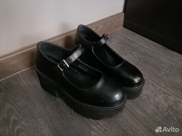 Туфли женские