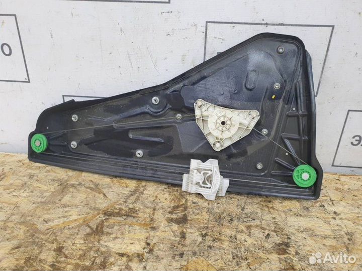 Стеклоподъемник задний правый Land Rover Range