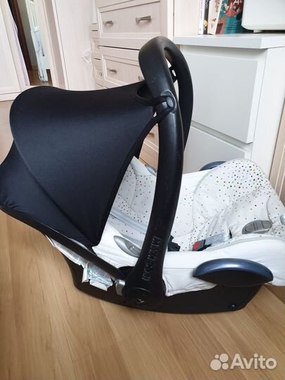 Автолюлька Maxi-Cosi Cabrio-fix 0+