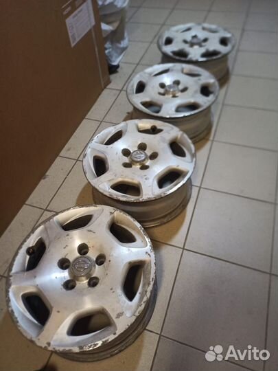 Nissan Maxima диски литые