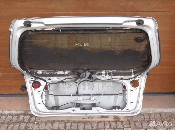 Крышка багажника Vw Passat b6