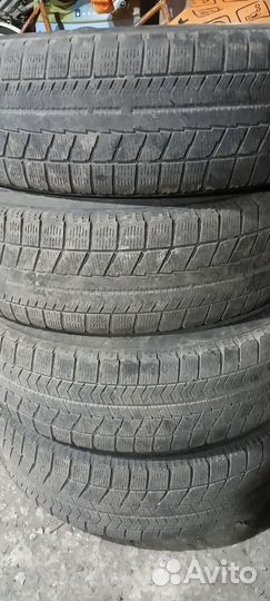 Bridgestone Blizzak VRX 175/65 R15