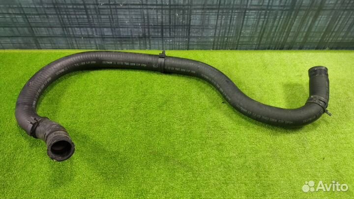 Шланг радиатора Cadillac Escalade LQ9 2004