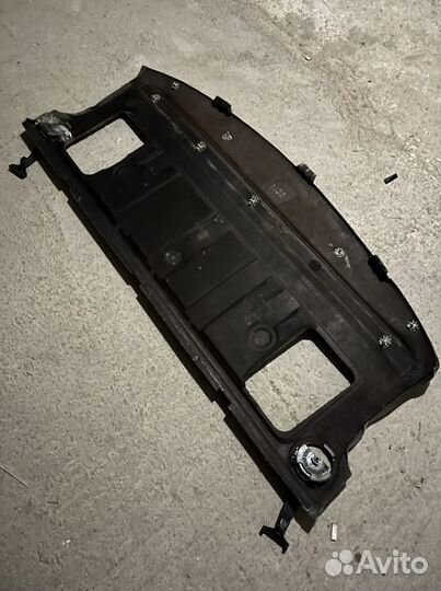 Задняя полка под шторку Ауди 45 кузов