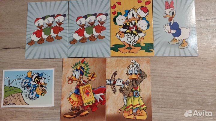 Карточки и наклейка Дональд Дак