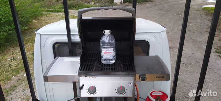 Газовый гриль Weber