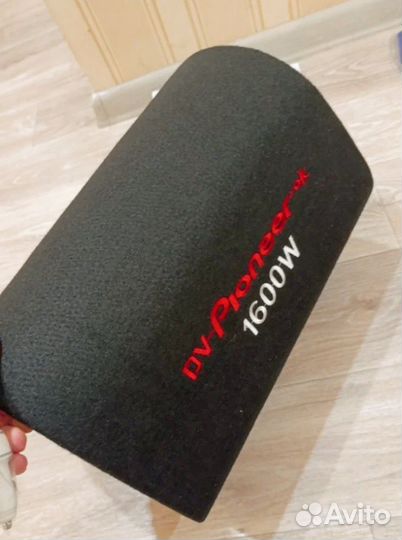 Активный сабвуфер