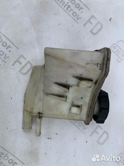 Бачок гидроусилителя Ford Mondeo 2 BFP 1998