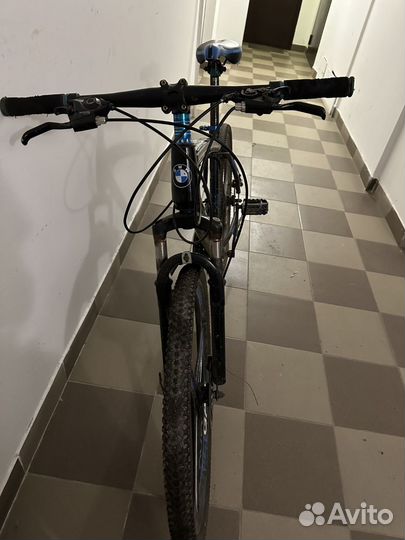 Велосипед на литых дисках bmw