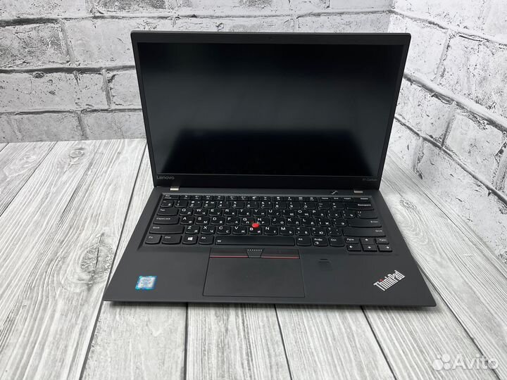 Ультрабук Lenovo Сarbon X1-i7-16озу-512ssd
