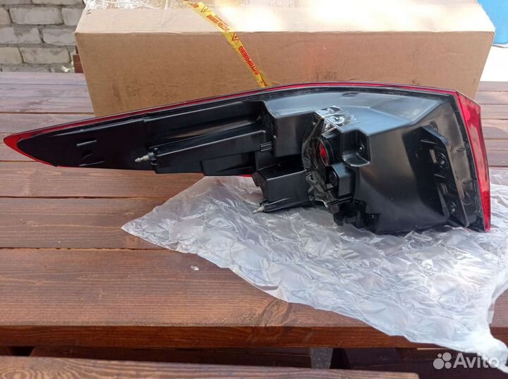 Фонарь задний правый Kia Rio 4 2017