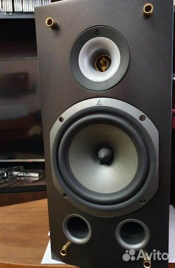 Полочные колонки triangle Esprit Comete Ex