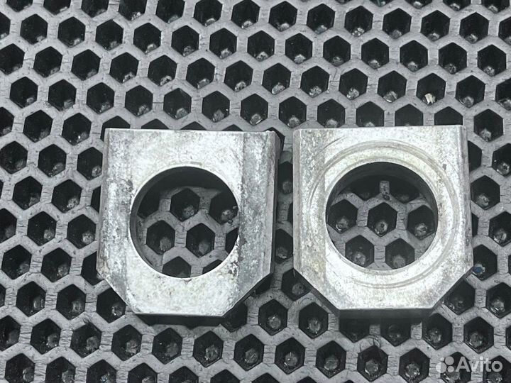 Регулятор натяжения цепи Suzuki RM-Z 450 2005-2007