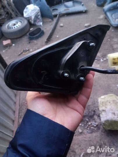 Зеркала бриз