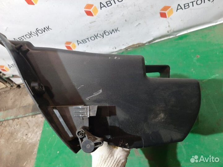 Бардачок Citroen C4 хэтчбек ET3J4 2005