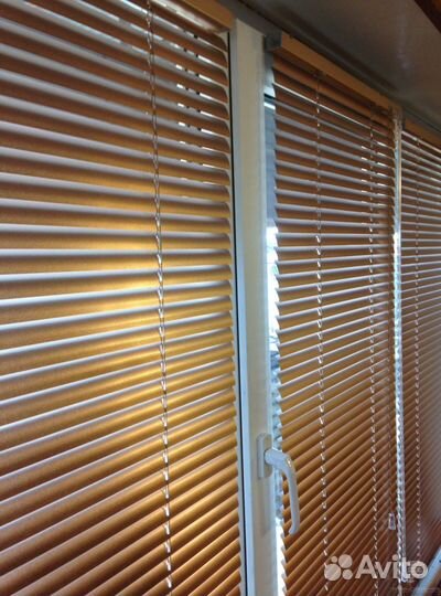 Жалюзи горизонтальные