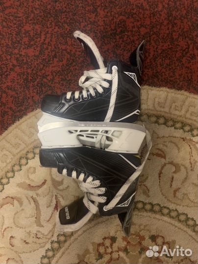 Хоккейные коньки bauer детские