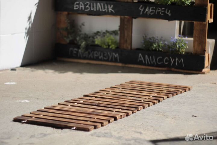 Деревянная садовая дорожка