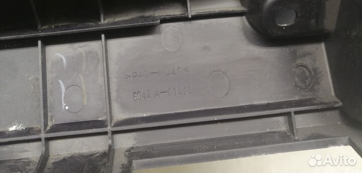 Крышка (дверца) бардачка Outlander XL (CW) 2006-20