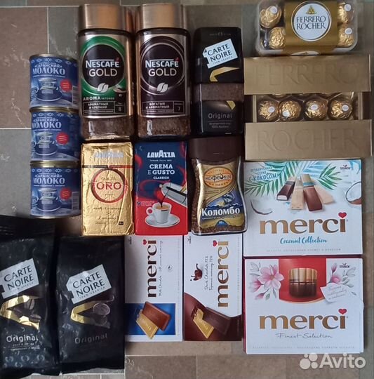 Кофе, конфеты, шоколад, сгущённое молоко