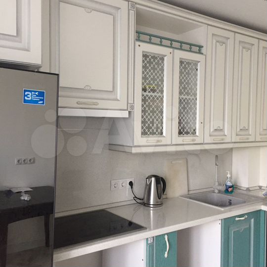 3-к. квартира, 85 м², 1/8 эт.