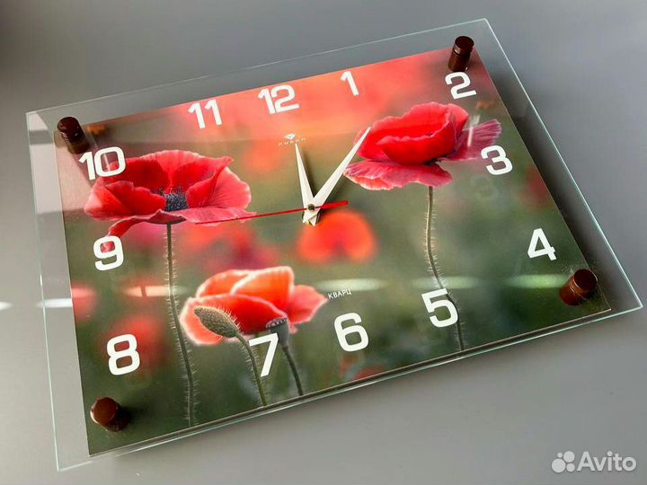 Часы настенные новые