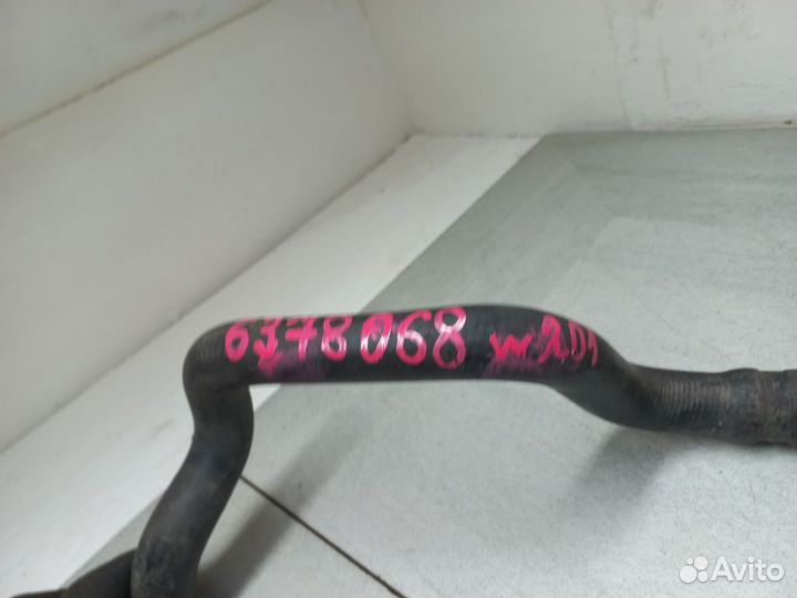 Патрубок системы охлаждения