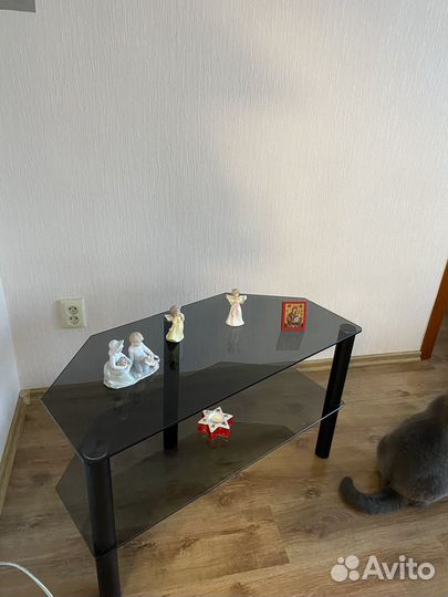 Продаю тумбу