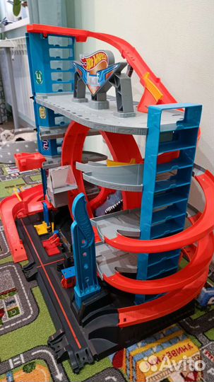 Hot wheels трек акула