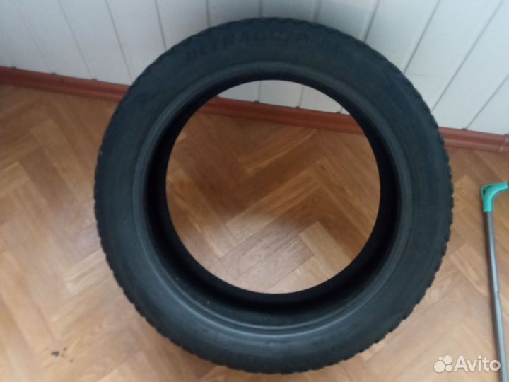 Goodyear Ultragrip Ice Arctic 205/50 R17