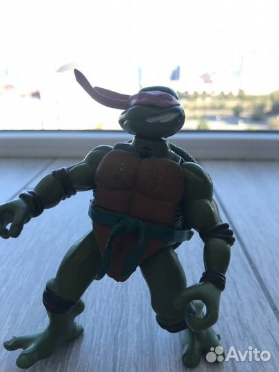 Фигурки Черепашка-ниндзя и Шредер