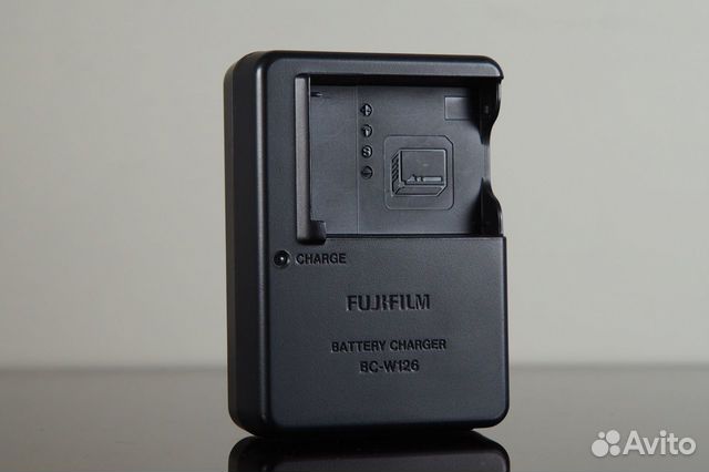 Fujifilm BC-W126 новое