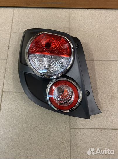 Aveo T300 5D Фонарь левый новый не оригинал