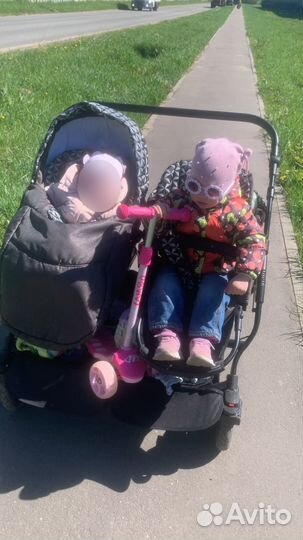Коляска для двойни погодок