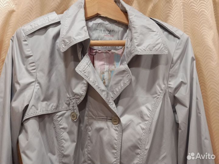 Плащ демисезонный женский 52