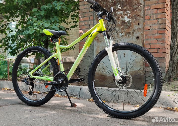 Горный велосипед лёгкий stinger laguna EVO SE 27.5