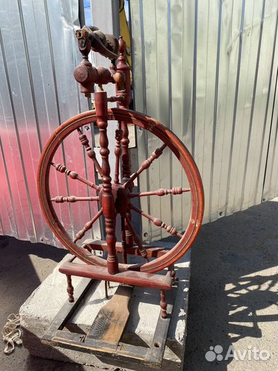 Прялка деревянная старинная