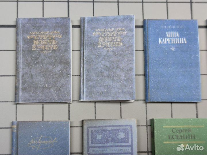 Кукольная миниатюра книги и журналы для Барби