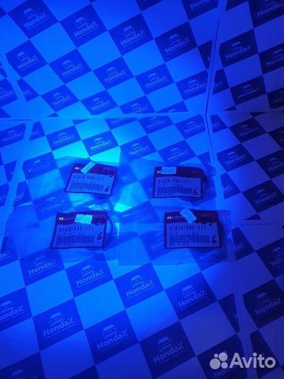 Направляющая втулка пера вилки, Honda