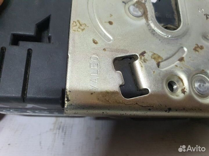 Замок двери задний левый Лада Гранта седан 11186
